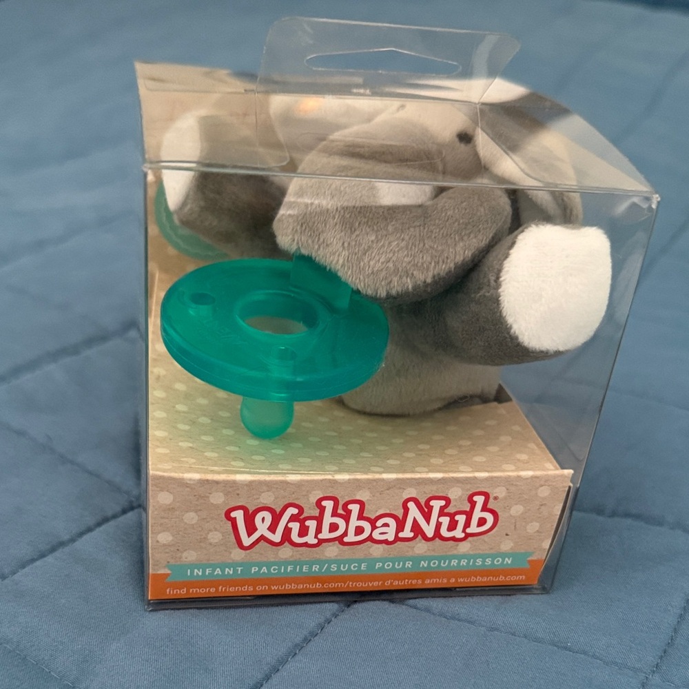 NWOT Elephant WubbaNub